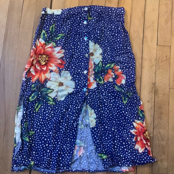 Farm rio skirt - Picture 1 of 3